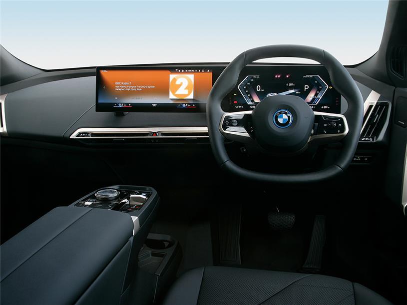 1744086 240kW xDrive40 Sport 76.6kWh 5dr Auto [Skylounge]